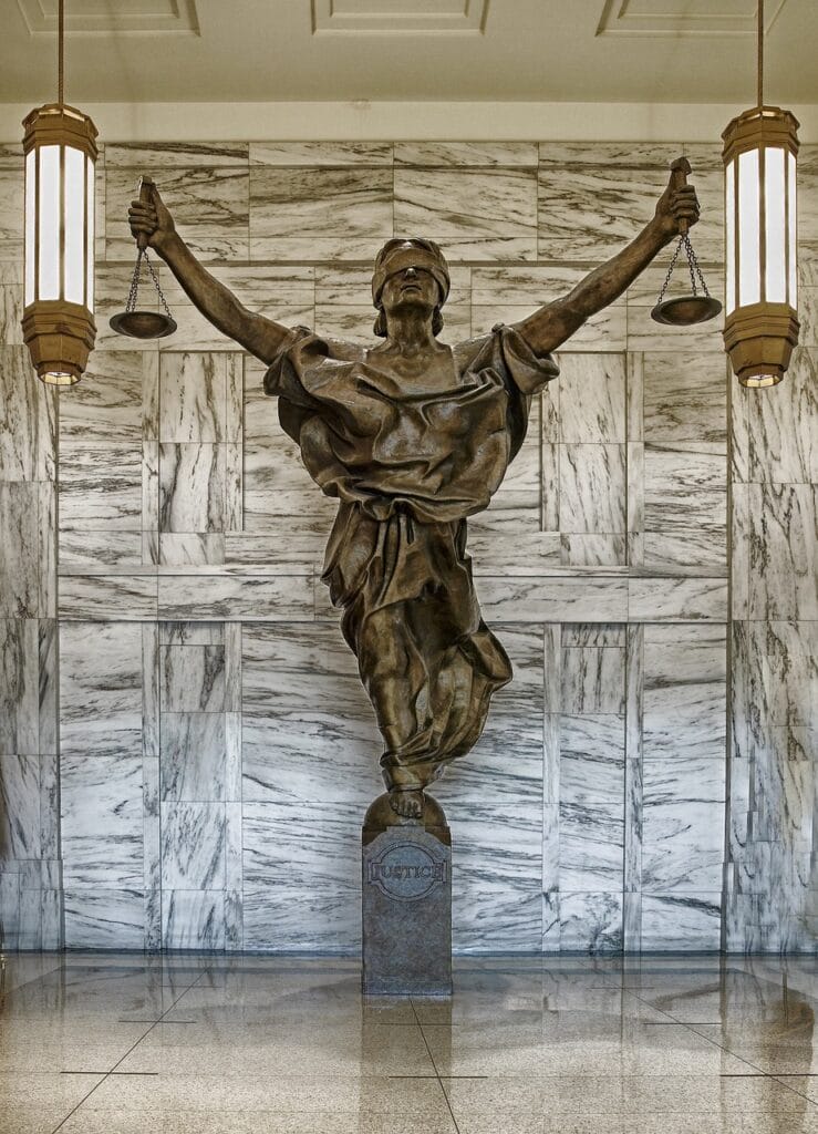 Figure of justice